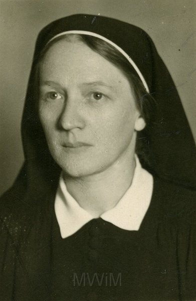KKE 5001.jpg - Fot. Portret. Anna „Niusia” Stankiewicz (z domu Pilecka) – siostra Bronisławy Strumiłło (z domu Pilecka), 1947 r.